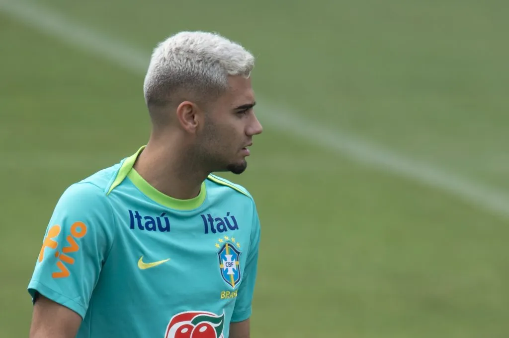 PaSP – SAO PAULO – 09/10/2024 – BRASIL, TREINO – Andreas Pereira jogador do Brasil durante treino no Centro de Treinamento CT Academia de Futebol. Foto: Anderson Romao/AGIF