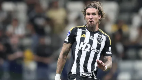 MG – BELO HORIZONTE – 14/08/2025 – COPA SUL-AMERICANA 2025, ATLETICO-MG X GODOY CRUZ – Lyanco jogador do Atletico-MG durante partida contra o Godoy Cruz no estadio Arena MRV pelo campeonato Copa Sul-americana 2025. Foto: Gilson Lobo/AGIF