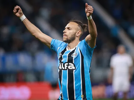 Braithwaite volta ao Grêmio contra Ceará