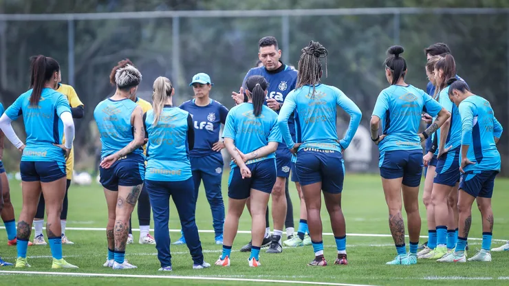 Grêmio faz preparação intensa para o Grenal (Reprodução/Caroline Motta/Grêmio)
