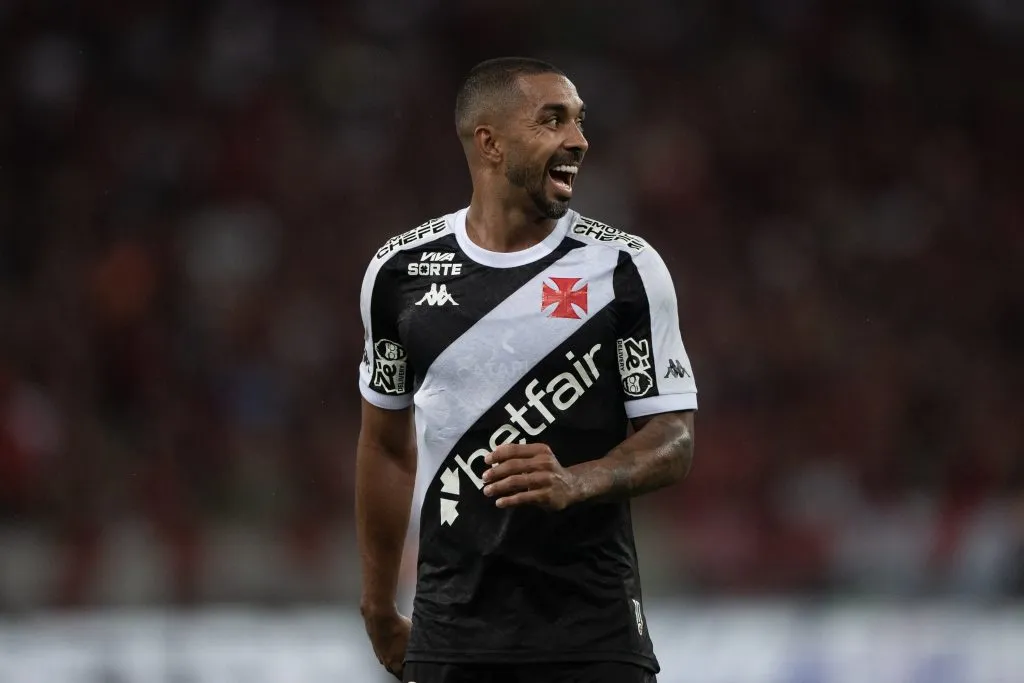 RJ – RIO DE JANEIRO – 19/04/2025 – BRASILEIRO A 2025, VASCO X FLAMENGO – Paulo Henrique jogador do Vasco durante partida contra o Flamengo no estadio Maracana pelo campeonato Brasileiro A 2025. Foto: Thiago Ribeiro/AGIF