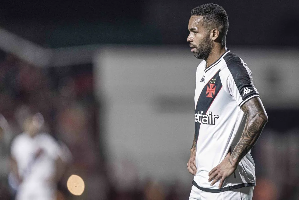 GO – GOIANIA – 31/07/2024 – COPA DO BRASIL 2024, ATLETICO-GO X VASCO – Alex Teixeira jogador do Vasco durante partida contra o Atletico-GO no estadio Antonio Accioly pelo campeonato Copa Do Brasil 2024. Foto: Heber Gomes/AGIF