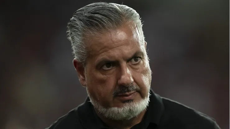 José Boto vê elenco do Flamengo 'fechado'
