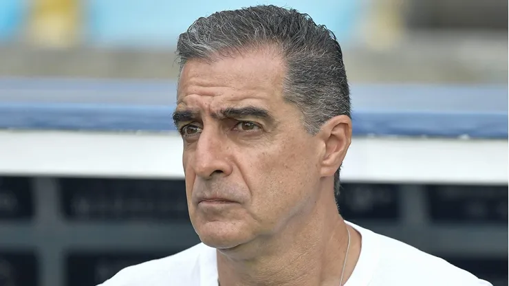 LDU usa frase de Renato Paiva para provocar o Botafogo