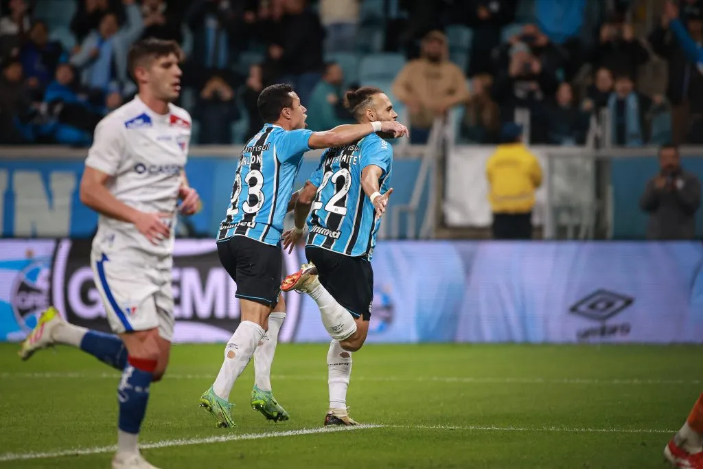 Braithwaite Grêmio pênalti Brasileirão
