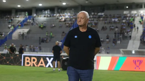 AL – MACEIO – 30/04/2025 – COPA DO BRASIL 2025, CSA X GREMIO – Luis Felipe Scolari Coordenador tecnico do Gremio, antes da partida entre CSA e Gremio, valida pela Copa do Brasil 2025. Foto: Marlon Costa/AGIF
