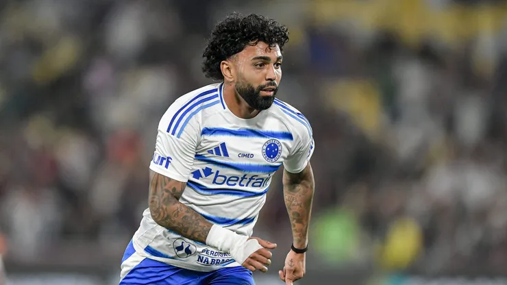 RJ - RIO DE JANEIRO - 17/07/2025 - BRASILEIRO A 2025, FLUMINENSE X CRUZEIRO - Gabigol jogador do Cruzeiro durante partida contra o Fluminense no estadio Maracana pelo campeonato Brasileiro A 2025. Foto: Thiago Ribeiro/AGIF