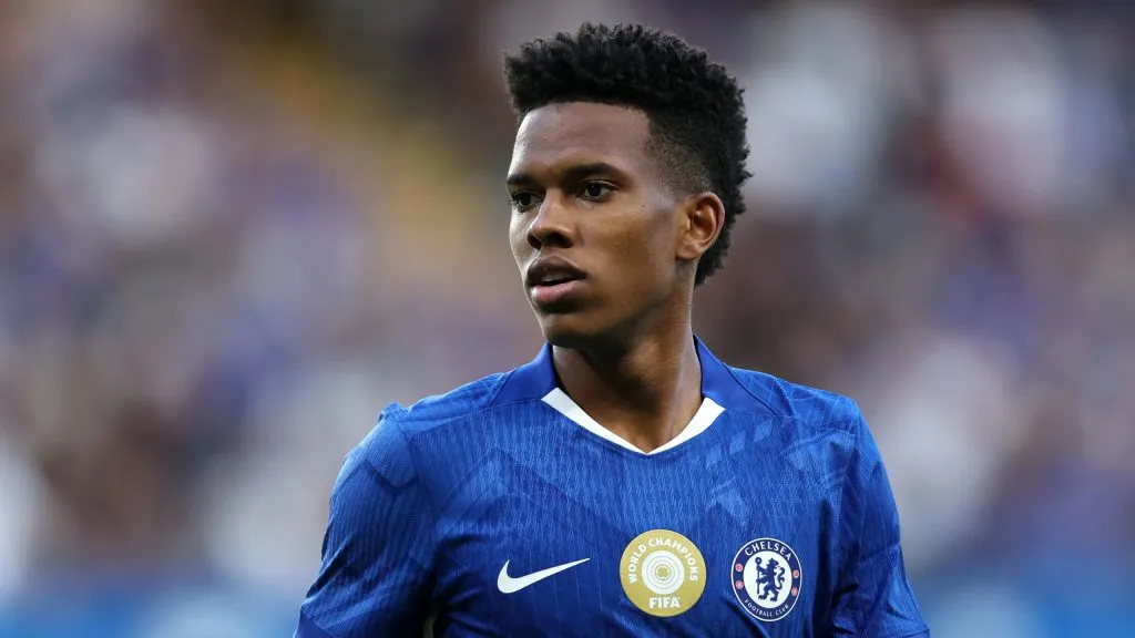 Enzo Maresca critica Estevão (Photo by Eddie Keogh/Getty Images)