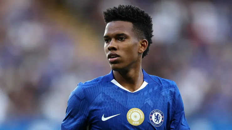 LONDON, ENGLAND - AUGUST 08: Estevao of Chelsea during the pre-season friendly match between Chelsea and Bayer Leverkusen at Stamford Bridge on August 08, 2025 in London, England. (Photo by Eddie Keogh/Getty Images)