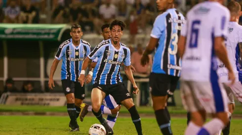 RS – Bento Goncalves – 01/02/2023 – GAUCHAO 2023, ESPORTIVO X GREMIO. Gabriel Silva, jogador do Gremio, em lance na partida contra o Esportivo disputada no Estadio Montanha dos Vinhedos, em Bento Goncalves, pelo Campeonato Gaucho 2022. Foto: Luiz Erbes/AGIF