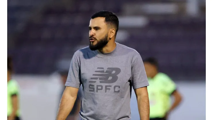 Thiago Viana, do São Paulo (Foto: Celio Messias/Ag.Paulistão)