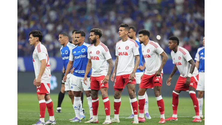 MG - BELO HORIZONTE - 23/08/2025 - BRASILEIRO A 2025, CRUZEIRO X INTERNACIONAL - Wesley jogador do Internacional durante partida contra o Cruzeiro no estadio Mineirao pelo campeonato Brasileiro A 2025. Foto: Gilson Lobo/AGIF