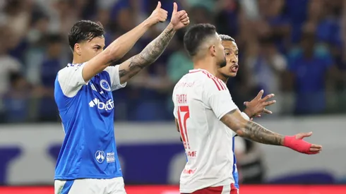 MG - BELO HORIZONTE - 23/08/2025 - BRASILEIRO A 2025, CRUZEIRO X INTERNACIONAL - Kaio Jorge jogador do Cruzeiro comemora seu gol durante partida contra o Internacional no estadio Mineirao pelo campeonato Brasileiro A 2025. Foto: Gilson Lobo/AGIF