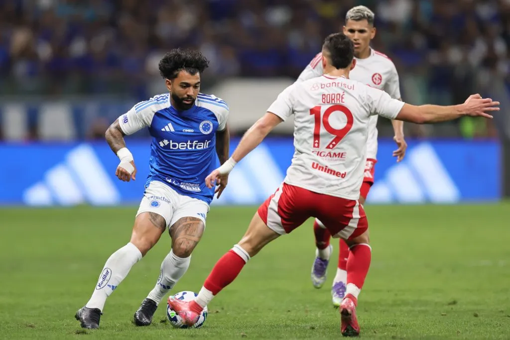 MG – BELO HORIZONTE – 23/08/2025 – BRASILEIRO A 2025, CRUZEIRO X INTERNACIONAL – Gabriel Barbosa Gabigol jogador do Cruzeiro durante partida contra o Internacional no estadio Mineirao pelo campeonato Brasileiro A 2025. Foto: Gilson Lobo/AGIF