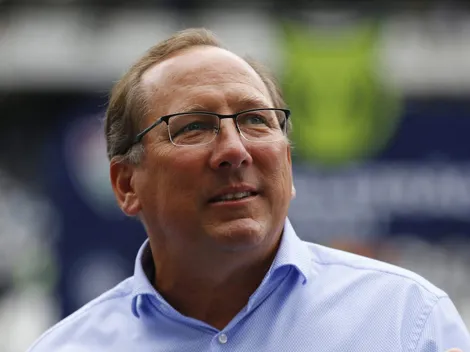 John Textor é alvo de protestos no Lyon