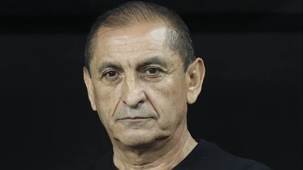 Ramón Díaz, ex-técnico do Corinthians. (Photo by Alexandre Schneider/Getty Images)