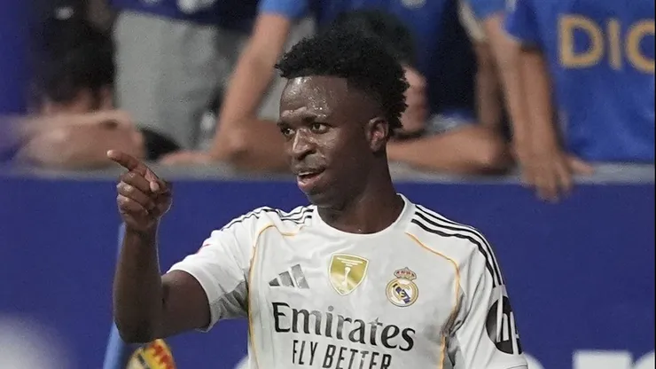 Vini Jr durante Oviedo x Real Madrid. (Photo by Juan Manuel Serrano Arce/Getty Images)