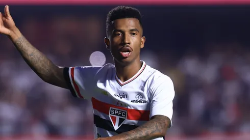 Marcos Antônio durante confronto contra o Fluminense no Campeonato Brasileiro 2025.