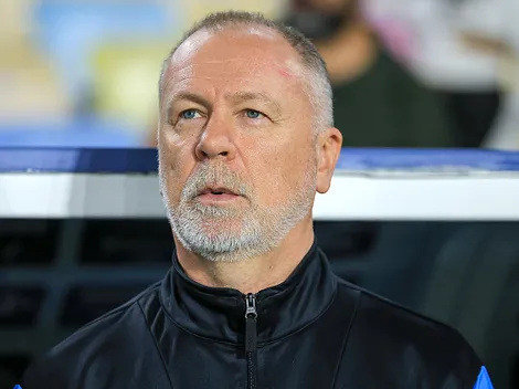 Mano Menezes perde Riquelme no Grêmio por um mês