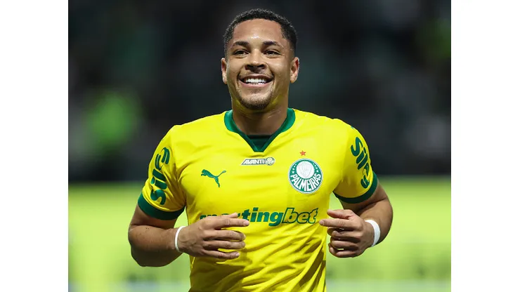 Vitor Roque, jogador do Palmeiras
