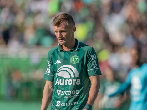 Internacional estuda a contratação do lateral-esquerdo Walter Clar, da Chapecoense