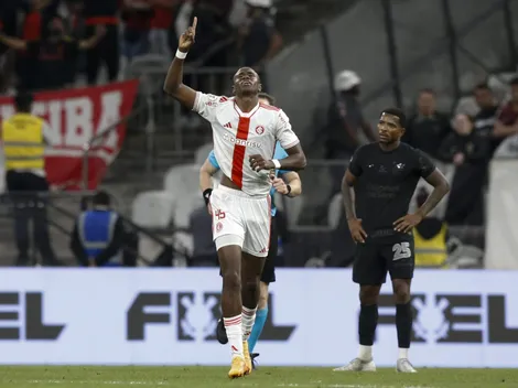 Ricardo Mathias, atacante do Internacional, comemora sequência no time titular