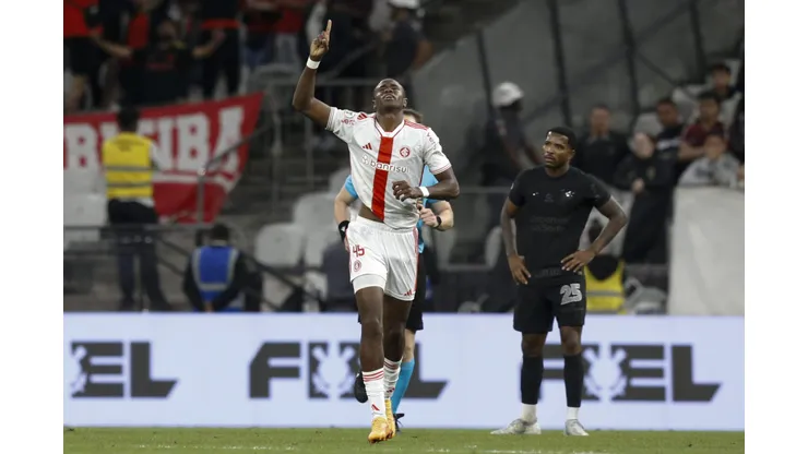 SAO PAULO, BRAZIL - OCTOBER 05: Ricardo Mathias of Internacional celebrates after scoring the second goal of his team during a match between Corinthians and Internacional as part of Brasileirao Series A 2024 at Neo Quimica Arena on October 05, 2024 in Sao Paulo, Brazil. (Photo by Miguel Schincariol/Miguel Schincariol)