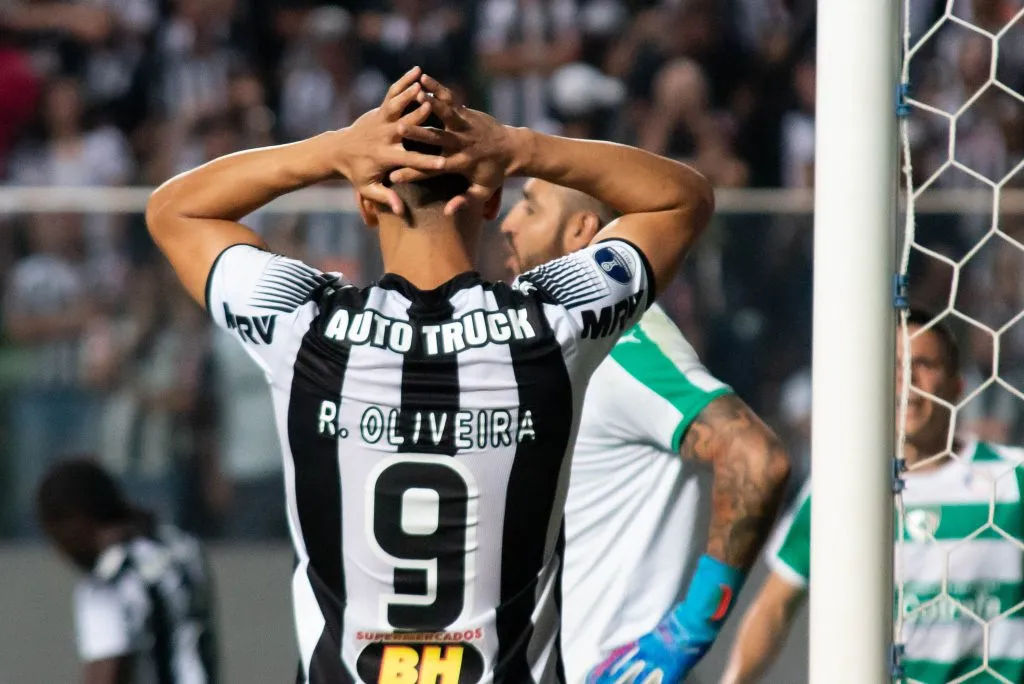 MG – Belo Horizonte – 20/08/2019 – Copa Sul-Americana 2019, Atletico x La Equidad – jogador Ricardo Oliveira do Atletico-MG lamenta chance perdida durante partida contra o La Equidad no estadio Independencia pelo campeonato Copa Sul-Americana 2019. Foto: Fernando Moreno/AGIF
