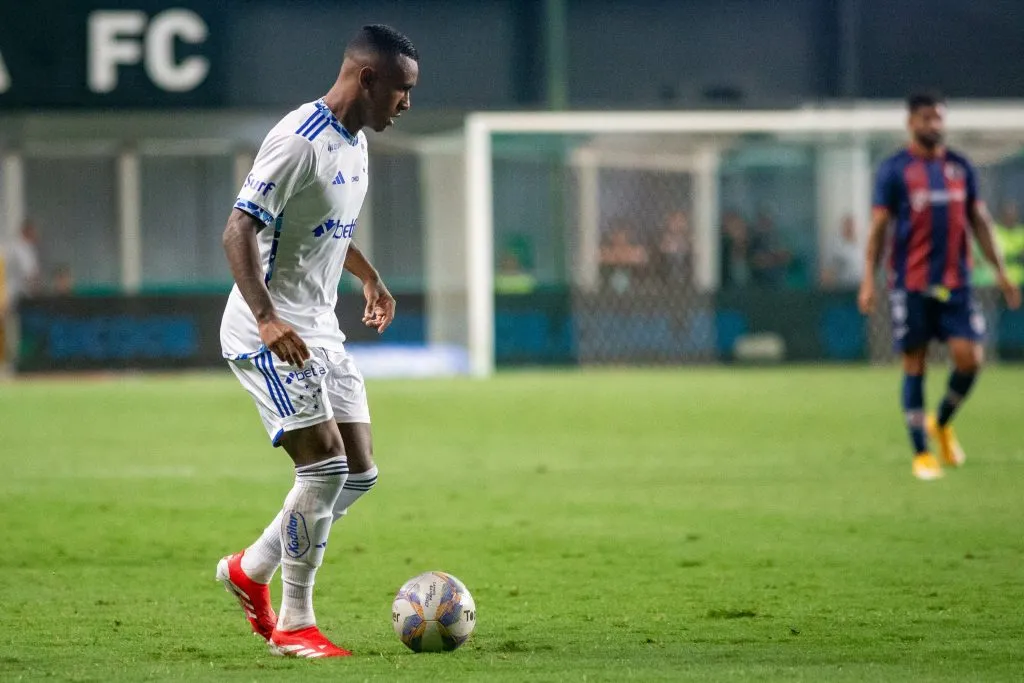 Marquinhos, atuando no Cruzeiro – Foto: Fernando Moreno/AGIF