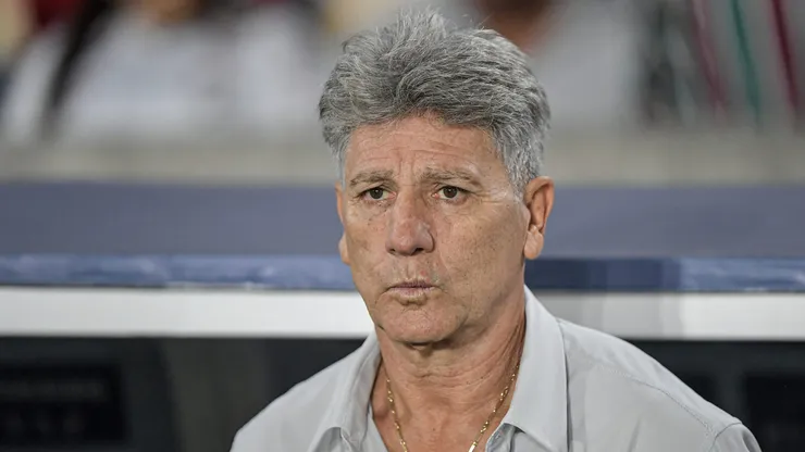 RJ - RIO DE JANEIRO - 02/08/2025 - BRASILEIRO A 2025, FLUMINENSE X GREMIO - Renato Gaucho tecnico do Fluminense durante partida contra o Gremio no estadio Maracana pelo campeonato Brasileiro A 2025. Foto: Thiago Ribeiro/AGIF