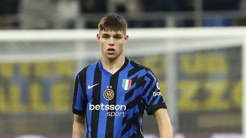 Tomas Palacios do FC Internazionale em ação durante a Coppa Itália, partida das oitavas de final entre FC Internazionale e Udinese Calcio no Stadio Giuseppe Meazza em 19 de dezembro de 2024 em Milão, Itália. (Foto de Marco Luzzani/Getty Images)