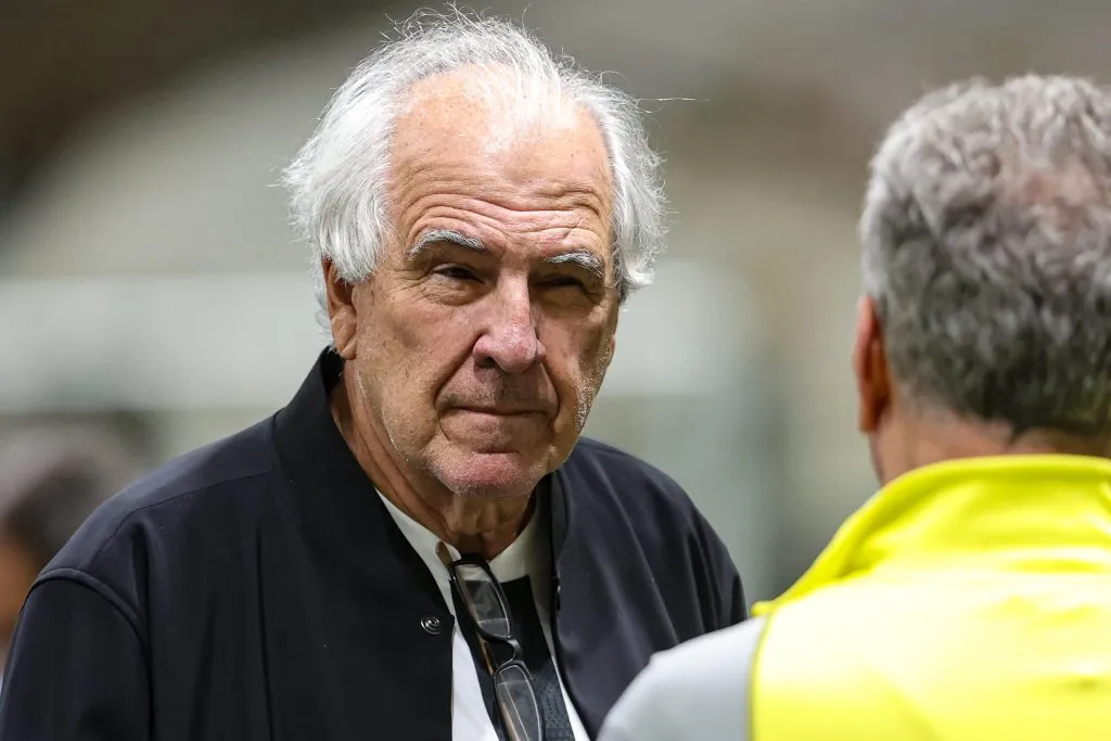 Rubens Menin socio Majoritario  da Galo Holding (SAF do Atletico) do Atletico-MG durante partida contra o Flamengo no estadio Arena MRV pelo campeonato Brasileiro A 2024. Foto: Gilson Lobo/AGIF
