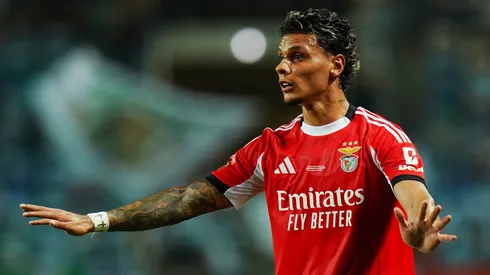 Richard Ríos em campo pelo Benfica. (Photo by Gualter Fatia/Getty Images)