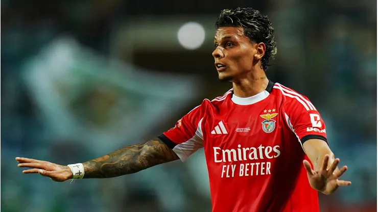 Richard Ríos em campo pelo Benfica. (Photo by Gualter Fatia/Getty Images)
