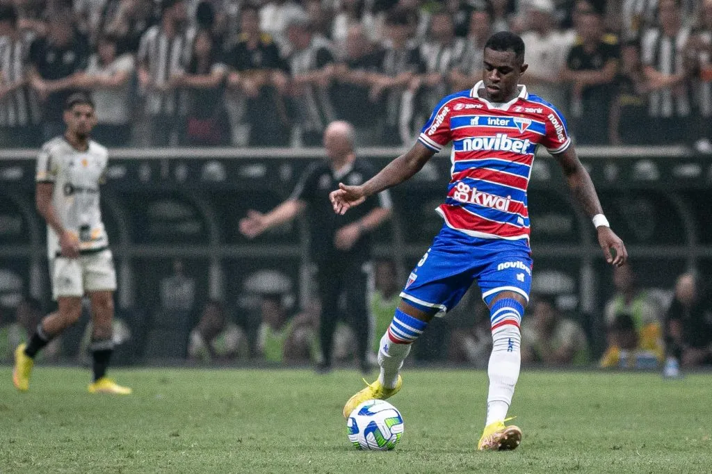 Marcelo Benevenuto jogador do Fortaleza durante partida contra o Atlético-MG em 2023 –  Foto: Fernando Moreno/AGIF