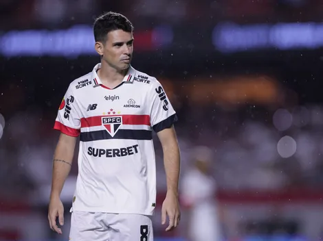 Oscar retorna ao gramado e fica mais perto de voltar a jogar pelo São Paulo