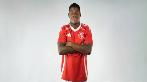 Guilherme Carioca foi campeão gaúcho sub-20 pelo Internacional nesta temporada (Foto: Divulgação / Internacional)