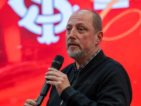 Barcellos desiste de contratar reforço no Internacional e Roger Machado é avisado