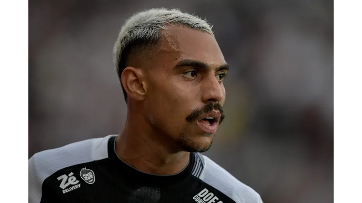Matheuzinho, jogador do Corinthians