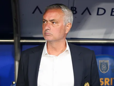 Torcida do Grêmio pede contratação de Mourinho