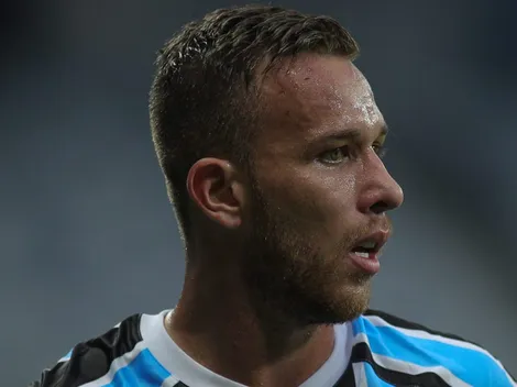 Arthur tem 'acordo engavetado' para ficar no Grêmio até o fim de 2026