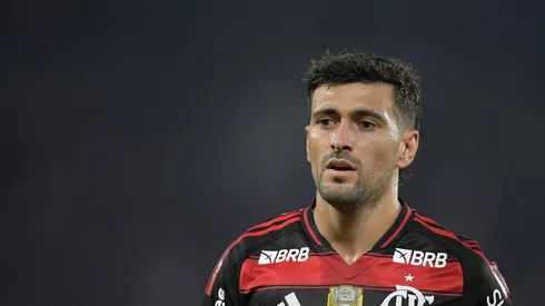 Arrascaeta em goleada do Flamengo diante do Vitória. Foto: Jorge Rodrigues/AGIF