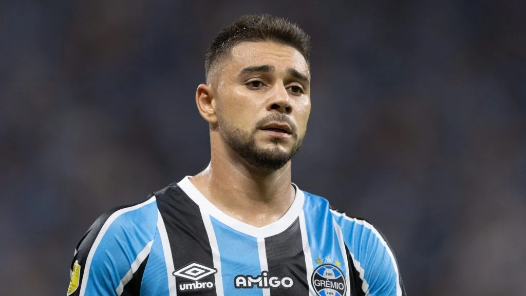 João Pedro ainda não voltará aos gramados - Foto: Liamara Polli/AGIF.