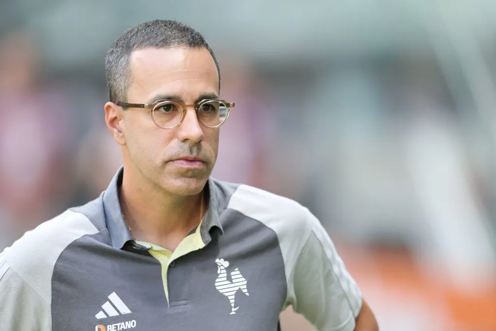 MG – BELO HORIZONTE – 08/12/2024 – BRASILEIRO A 2024, ATLETICO-MG X ATHLETICO-PR – Lucas Goncalves tecnico do Atletico-MG durante partida contra o Athletico-PR no estadio Arena MRV pelo campeonato Brasileiro A 2024. Foto: Gilson Lobo/AGIF