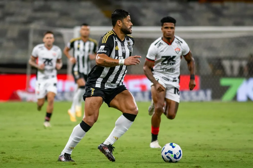 MG – BELO HORIZONTE – 13/04/2025 – BRASILEIRO A 2025, ATLETICO-MG X VITORIA – Hulk jogador do Atletico-MG durante partida contra o Vitoria no estadio Mineirao pelo campeonato Brasileiro A 2025. Foto: Fernando Moreno/AGIF