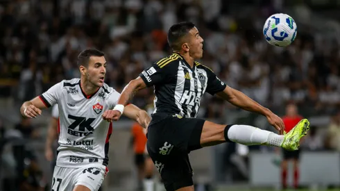 MG – BELO HORIZONTE – 13/04/2025 – BRASILEIRO A 2025, ATLETICO-MG X VITORIA – Cuello jogador do Atletico-MG durante partida contra o Vitoria no estadio Mineirao pelo campeonato Brasileiro A 2025. Foto: Fernando Moreno/AGIF