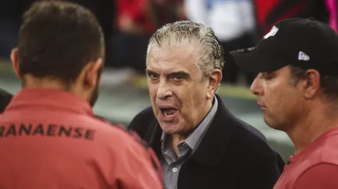 PR – CURITIBA – 06/04/2024 – PARANAENSE 2024, ATHLETICO-PR X MARINGA – FINAL – Mario Celso Petraglia presidente do Athletico-PR durante partida contra o Maringa no estadio Arena da Baixada pelo campeonato Paranaense 2024. Foto: Gabriel Rosa Machado/AGIF