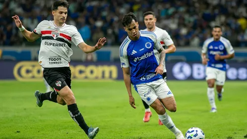 Kaio Jorge em Cruzeiro x São Paulo pelo Brasileirão 2025. Foto: Fernando Moreno/AGIF