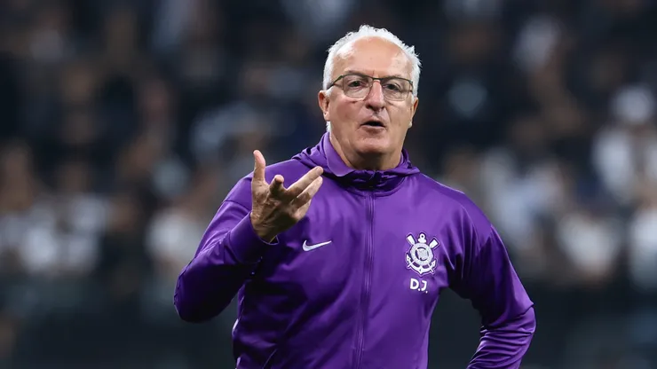 SP - SAO PAULO - 21/05/2025 - COPA DO BRASIL 2025, CORINTHIANS X NOVORIZONTINO - Dorival Jr tecnico do Corinthians durante partida contra o Novorizontino no estadio Arena Corinthians pelo campeonato Copa Do Brasil 2025. Foto: Marcello Zambrana/AGIF
