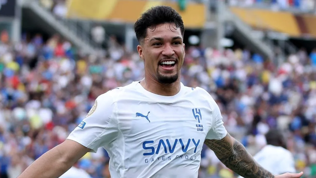 Marcos Leonardo se aproxima do São Paulo. (Photo by Megan Briggs/Getty Images)